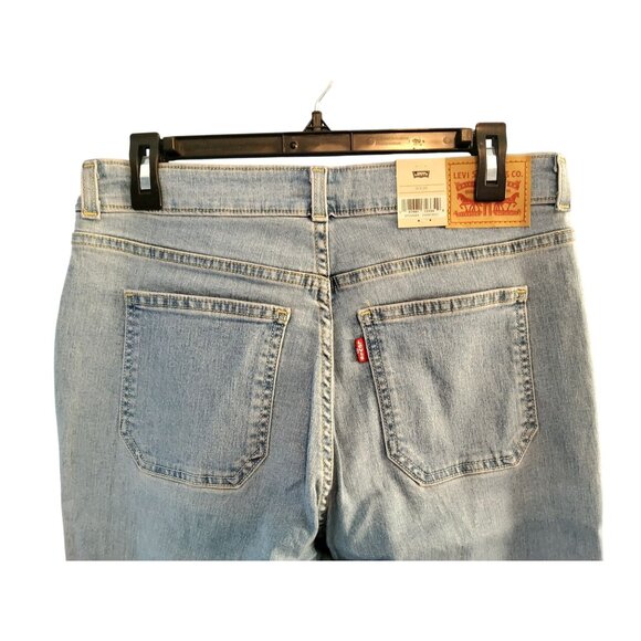 Levis Womens High-Rise Tapered Jeans Size 31x28 Recycled Denim Light Wash - Picture 5 of 13